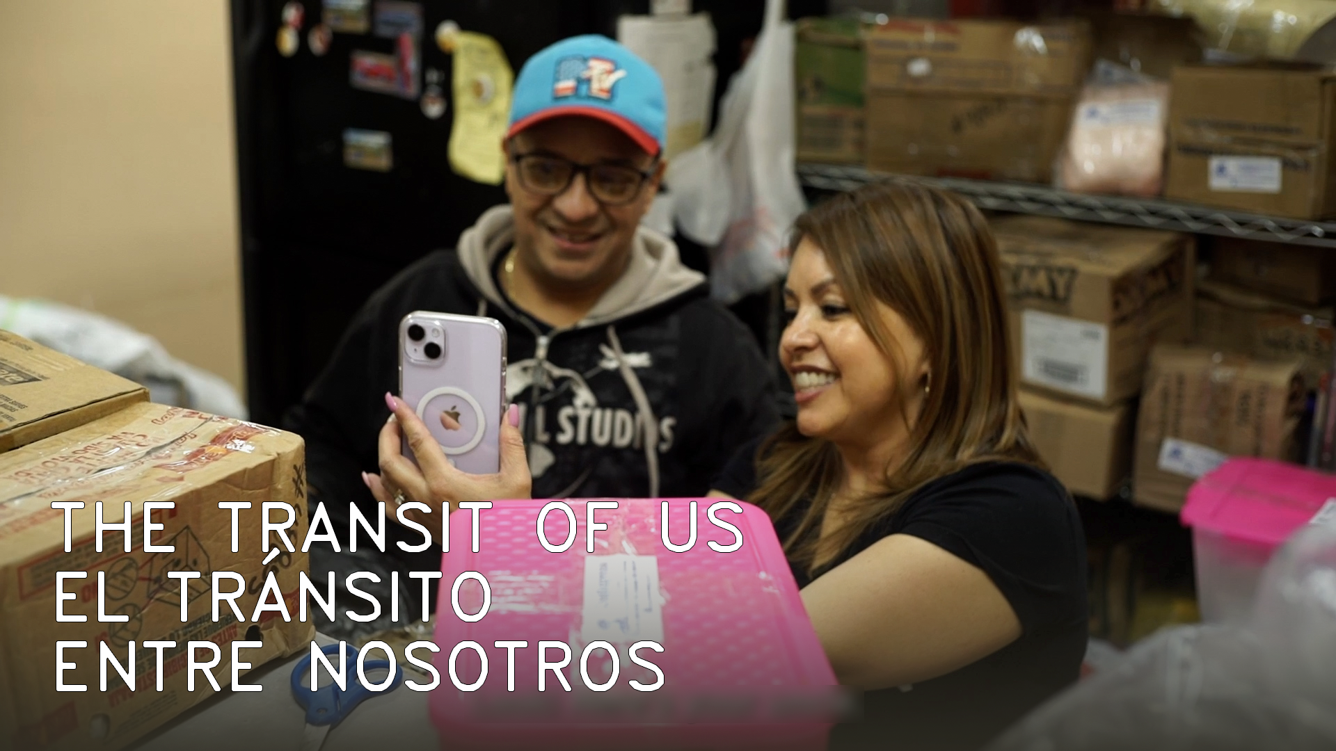 THE TRANSIT OF US / EL TRÁNSITO ENTRE NOSOTROS